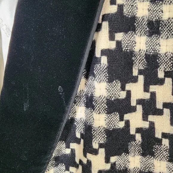 Vintage Escada Plaid Houndstooth Blazer Velvet Collar Classic Wool Sz 42 - Picture 7 of 15